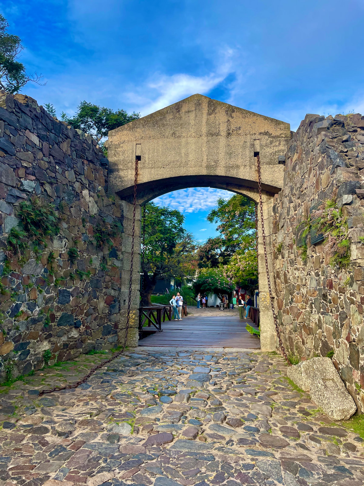 Entrance to the historic Portón de Campo, the old city gate of Colonia del Sacramento with its wooden drawbridge and stone walls